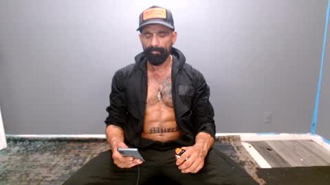 Snapshot of charlieprospect chatting on 12-01-25, 01:54 Charlie Prospect online show from 12-01-25, 01:54