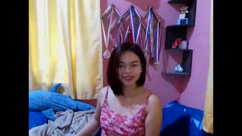 Sweetieeche online show from 04-11-26, 07:13