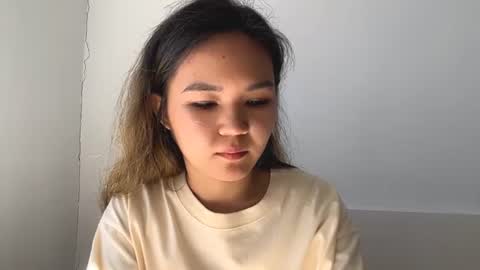 Snapshot of charlinepalme chatting on 07-01-26, 04:47 Kira online show from 07-01-26, 04:47