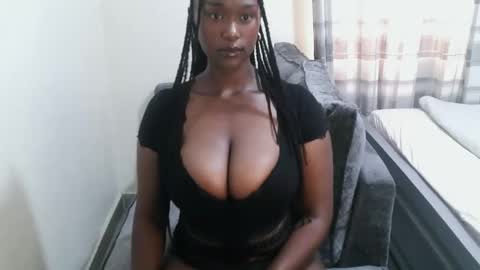 Snapshot of charllette chatting on 03-19-26, 07:45 charllette online show from 03-19-26, 07:45