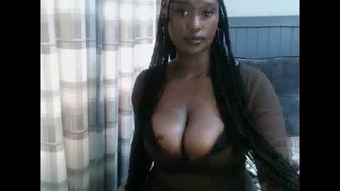 Snapshot of charllette chatting on 04-18-26, 07:34 charllette online show from 04-18-26, 07:34