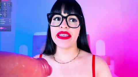 Snapshot of charlootteevans chatting on 01-08-25, 02:57 Charloott Evans online show from 01-08-25, 02:57