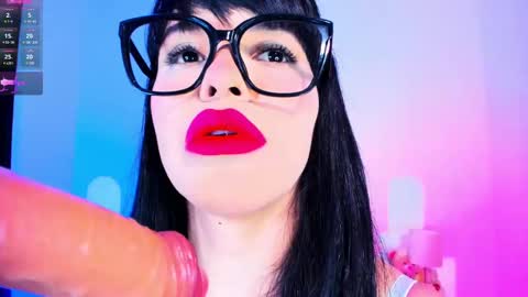 Snapshot of charlootteevans chatting on 03-11-25, 12:22 Charloott Evans online show from 03-11-25, 12:22