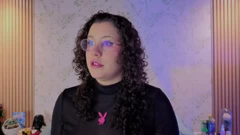 Snapshot of charlote__miller chatting on 06-29-26, 11:54 You honey online show from 06-29-26, 11:54