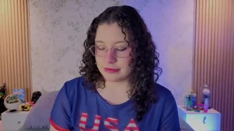 Snapshot of charlote__miller chatting on 07-03-26, 11:49 You honey online show from 07-03-26, 11:49