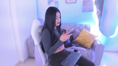    online show from 01-06-26, 06:22