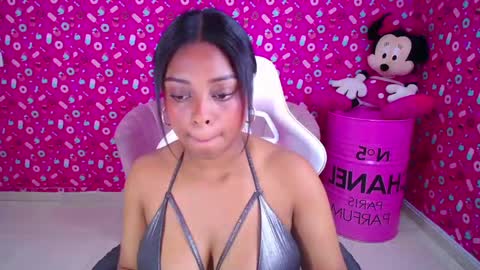 Charlote  online show from 02-05-25, 04:36
