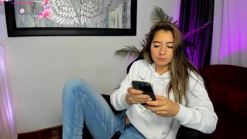 Charlote online show from 11-15-25, 11:40