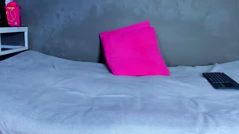  Angelica Charlotte  online show from 11-20-25, 10:09