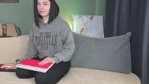 Charlotte online show from 10-03-25, 04:31