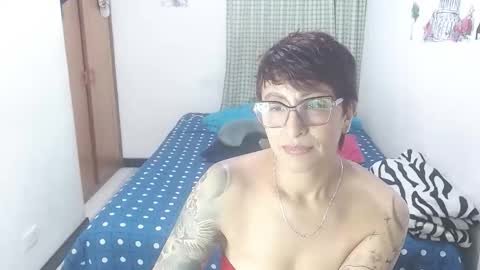 Snapshot of charlotte_gray_1 chatting on 05-15-26, 10:50 Charlotte online show from 05-15-26, 10:50