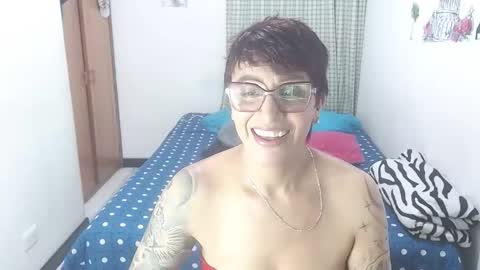 Snapshot of charlotte_gray_1 chatting on 05-15-26, 11:34 Charlotte online show from 05-15-26, 11:34