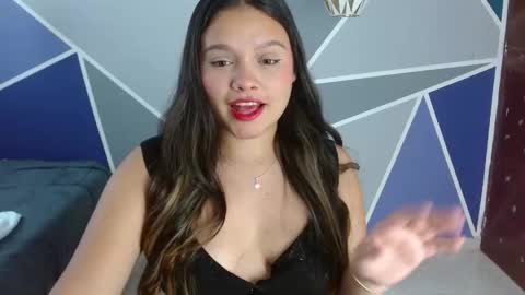 Snapshot of charlotte_greyx chatting on 10-15-25, 05:46 Charlotte online show from 10-15-25, 05:46