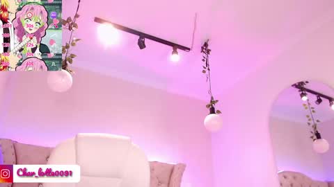Snapshot of charlotte_jones__1 chatting on 02-05-25, 11:44 Charlotte online show from 02-05-25, 11:44