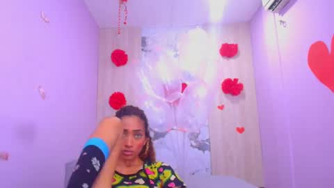 CHARLOTTE online show from 02-20-25, 01:40