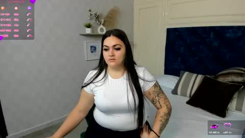 Charlotte Mayers online show from 09-13-25, 11:32