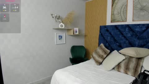 Snapshot of charlotte_mayers chatting on 04-09-26, 11:26 Charlotte Mayers online show from 04-09-26, 11:26