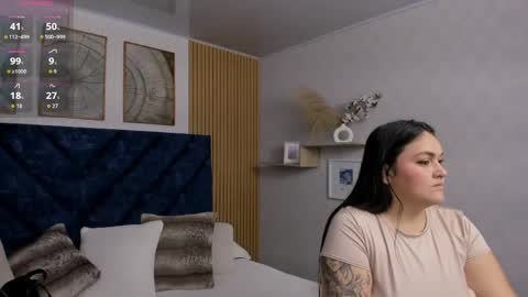 Snapshot of charlotte_mayers chatting on 04-11-26, 11:25 Charlotte Mayers online show from 04-11-26, 11:25