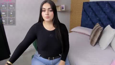Snapshot of charlotte_mayers chatting on 07-10-26, 11:35 Charlotte Mayers online show from 07-10-26, 11:35