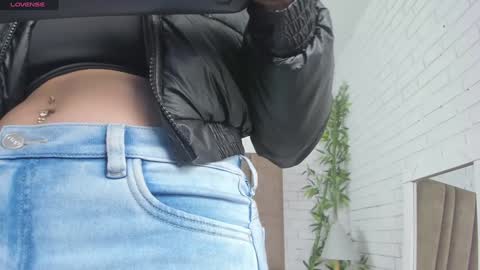 Charlotte  Everyday From 0700 to 1300 Col Time online show from 01-10-25, 11:33