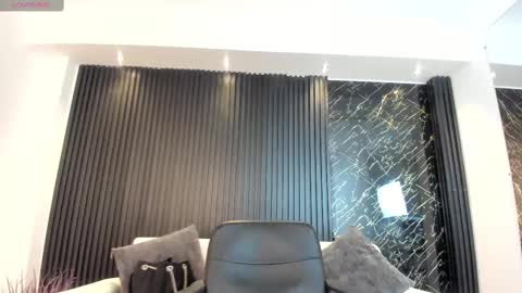 Charlotte  Everyday From 0700 to 1300 Col Time online show from 03-12-25, 11:20