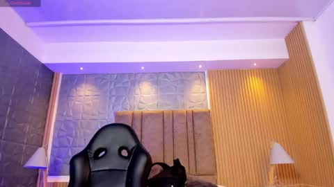 Snapshot of charlotte_whitee1 chatting on 04-25-26, 11:24 Charlotte Everyday From 0700 to 1300 Col Time online show from 04-25-26, 11:24