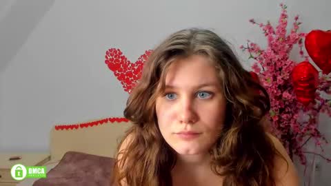 Snapshot of charlotte_wow chatting on 02-19-25, 12:14 Charlotte online show from 02-19-25, 12:14