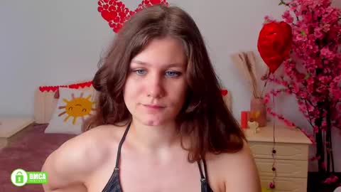 Snapshot of charlotte_wow chatting on 02-20-25, 02:13 Charlotte online show from 02-20-25, 02:13