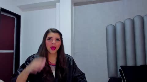 charlottee_starr online show from 11-26-25, 07:59