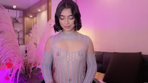Snapshot of charlotteg18 chatting on 05-16-26, 03:36 Charlote online show from 05-16-26, 03:36
