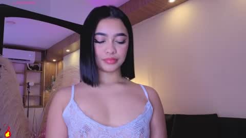 Snapshot of charlotteg18 chatting on 06-13-26, 03:26 Charlote online show from 06-13-26, 03:26