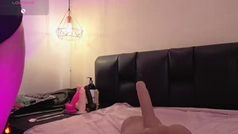 Snapshot of charlotteg18 chatting on 07-07-26, 07:23 Charlote online show from 07-07-26, 07:23