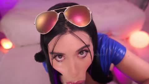 ill be online tomorrow December 1st online show from 03-01-26, 02:46