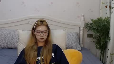 Charlotte online show from 10-19-25, 02:40