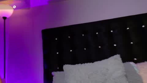 charlotterussel online show from 12-28-24, 02:01