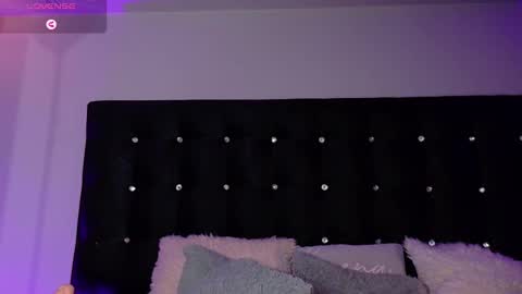 charlotterussel online show from 12-28-24, 05:02