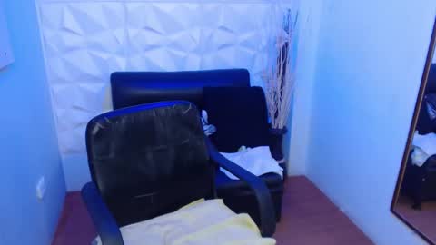 Charlotte Taylor online show from 01-05-26, 05:27