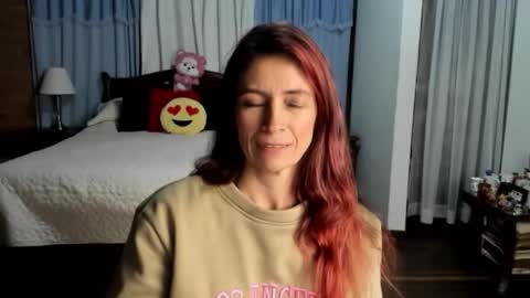 Snapshot of charlottewillson chatting on 02-03-26, 02:53 Charlotte online show from 02-03-26, 02:53