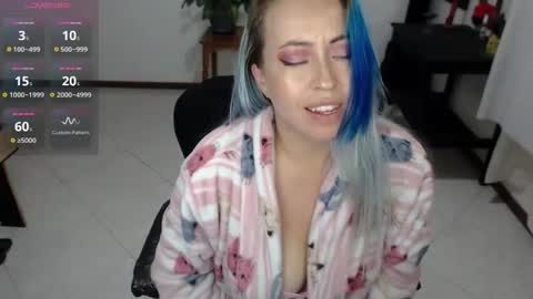 charlottezoe online show from 02-18-25, 10:49