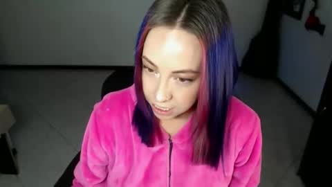 charlottezoe online show from 02-17-26, 09:17