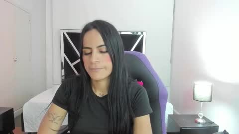    online show from 09-25-25, 07:17