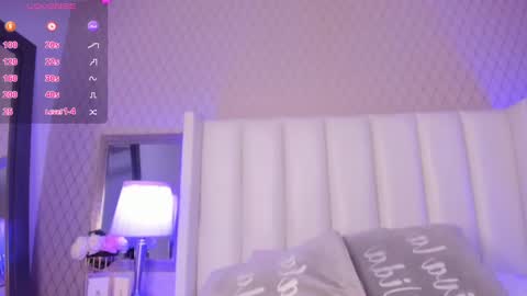 Snapshot of charlottreid chatting on 02-18-25, 11:33 Charlot Treid online show from 02-18-25, 11:33