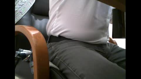 Snapshot of charly052 chatting on 01-17-25, 05:08 charly052 online show from 01-17-25, 05:08