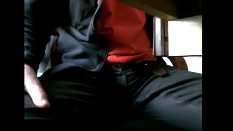 Snapshot of charly052 chatting on 02-28-25, 03:48 charly052 online show from 02-28-25, 03:48