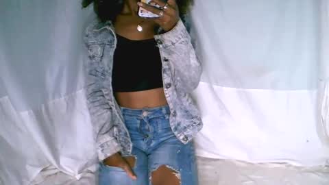 charmantegirl007 online show from 09-23-25, 06:22