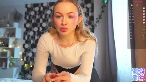 my fansly Charming daisy              My Wishlist  for new toys     online show from 02-05-26, 09:58