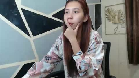 Charm online show from 10-12-25, 02:27