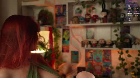 Snapshot of charmings_054 chatting on 01-30-25, 05:17 Belle and Miley online show from 01-30-25, 05:17