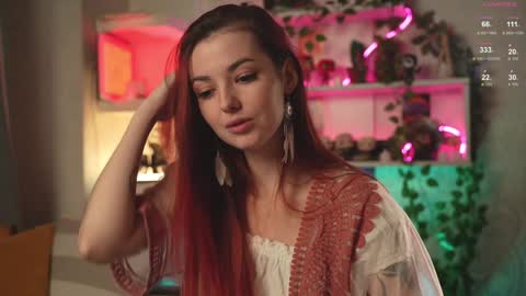 Snapshot of charmings_054 chatting on 02-08-25, 05:18 Belle and Miley online show from 02-08-25, 05:18