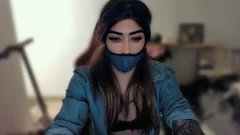 Snapshot of chased12 chatting on 01-09-26, 03:20 Chasey online show from 01-09-26, 03:20